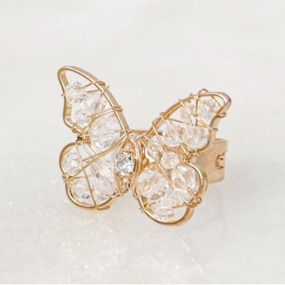 Anel borboleta com cristais transparente e strass folheado em ouro 18k 302160000000010