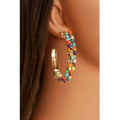 Argola com contas de vidro folheada em ouro 18k