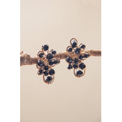 Brinco com cristais pretos folheado em ouro 18k 202200000000136
