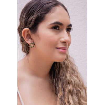 Brinco bordado a mão com cristais em tom verde folheado em ouro 18k 202150000000151