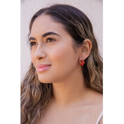 Brinco bordado a mão com cristais em tons de vermelho folheado em ouro 18k 2021800000000108 Brinco bordado a mão com cristais em tons de vermelho folheado em ouro 18k 2021800000000108