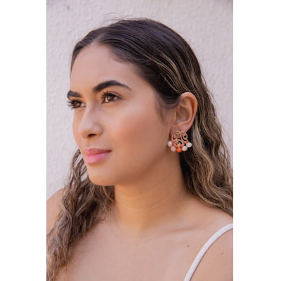 Brinco bordado a mão com cristais laranja e nude, folheado em ouro 18k     202210000000023