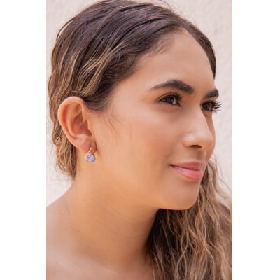 Brinco bordado a mão com cristal tom de azul folheado em ouro 18k 202170000000201