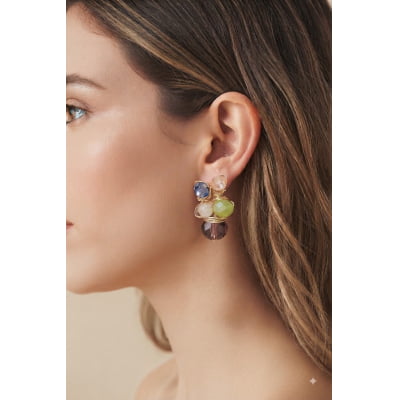 Brinco bordado a mão com mix de cristais coloridos folheado em ouro 18k 2021100000004694 Brinco bordado a mão com mix de cristais coloridos folheado em ouro 18k 2021100000004694