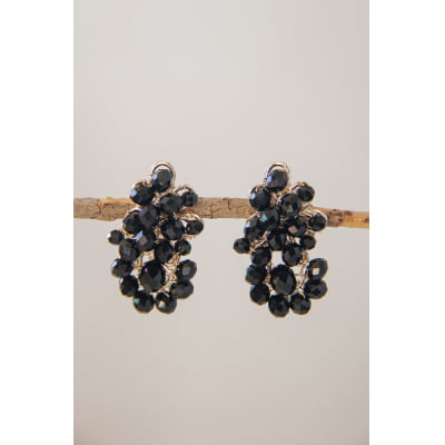 Brinco bordado com cristais preto folheado em ouro 18k 202200000000132