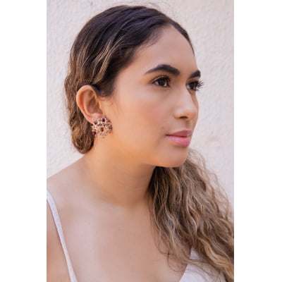 Brinco bordadoa mão com cristais em tons terrosos  e folheado em ouro 18k     202130000000228