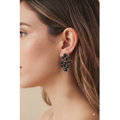 Brinco com cristais pretos folheado em ouro 18k 202200000000136 Brinco com cristais pretos folheado em ouro 18k 202200000000136