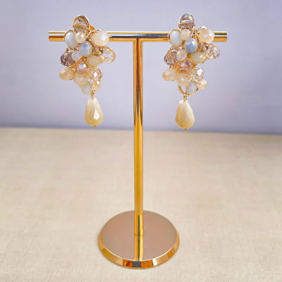 Brinco com cristais tons nude folheado em ouro 18k 202130000000193