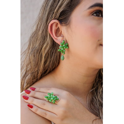 Brinco com cristais verdes folheado em ouro 18k 202150000000135