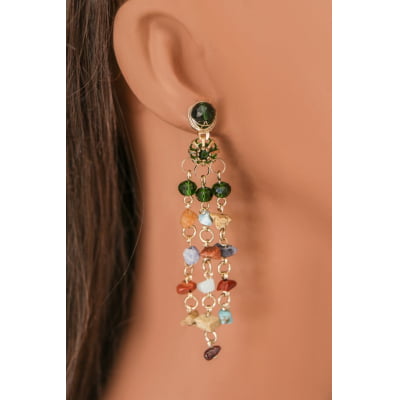 Brinco com cascalho de pedra natural e cristais coloridos  folheado em ouro 18k  