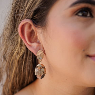 Brinco com resina fumê folheado em ouro 18k 202130000000189 202200000000121