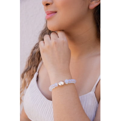 Pulseira bordada a mão com cristais brancos e metal folheado em ouro 18k 402190000000003